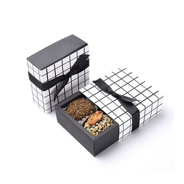 Custom Chocolate Boxes