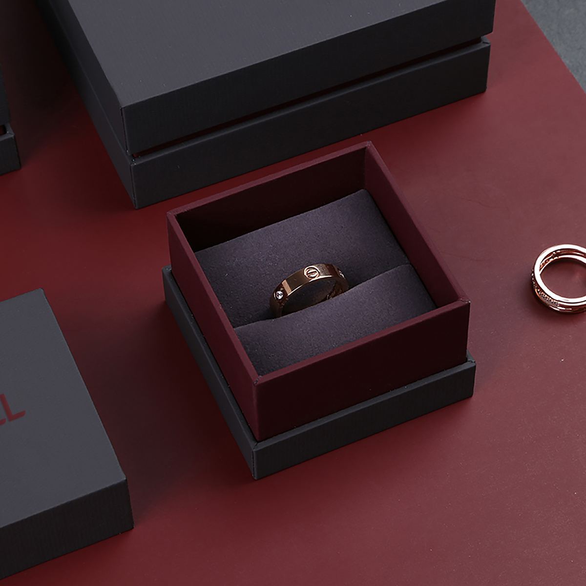 Ring box